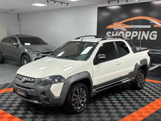 FIAT STRADA 1.8 MPI ADVENTURE CD 16V FLEX 3P MANUAL FIAT STRADA 1.8 MPI ADVENTURE CD 16V FLEX 3P MANUAL